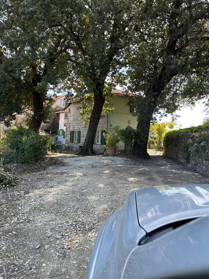 Apartment Villa Ponzio Genua Italien